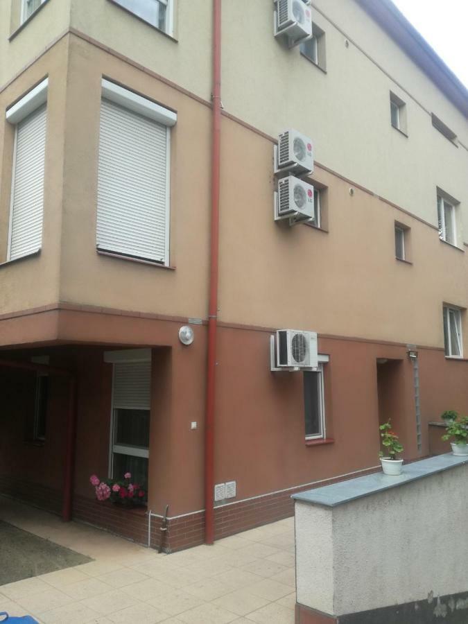 Rose Apartman